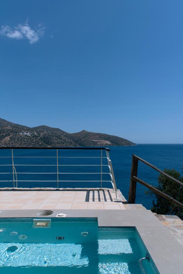 Villa Aiolos: Above The Sea, Within Agios Nikolaos מראה חיצוני תמונה